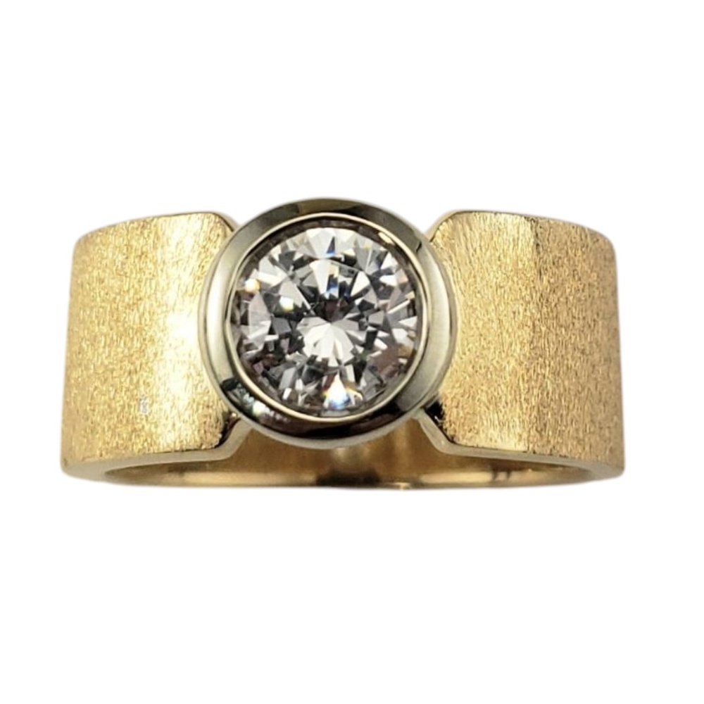 14 Karat Yellow and White Gold Cubic Zirconia Band Ring Size 7.75 #21230